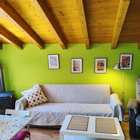 Tranquila Casita De Invitados En Vigo Con Chimenea Bagian luar foto
