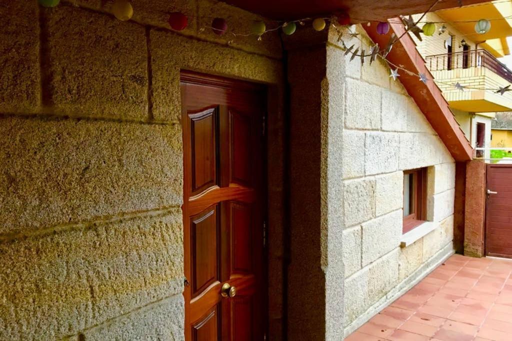 Tranquila Casita De Invitados En Vigo Con Chimenea Bagian luar foto