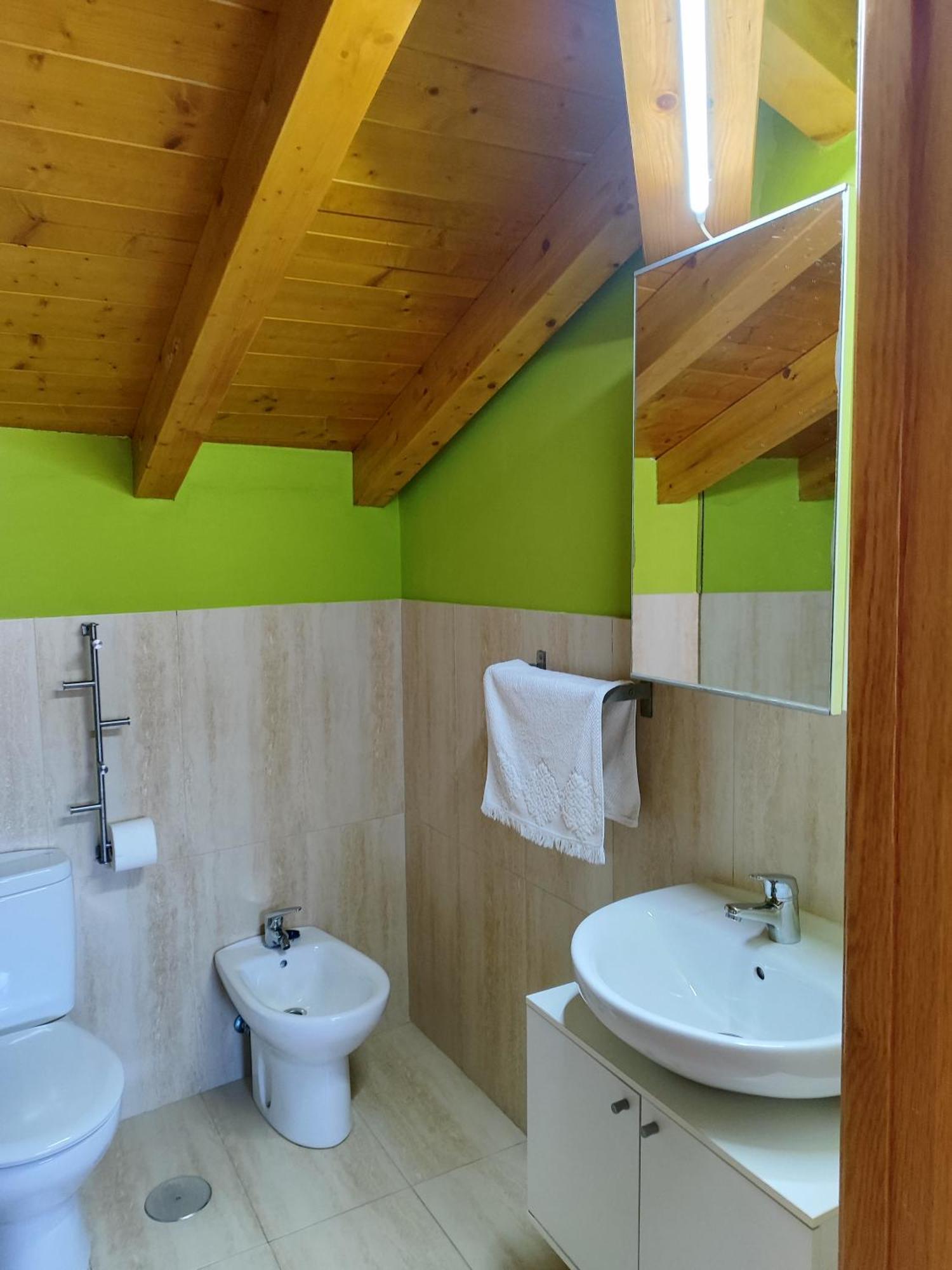 Tranquila Casita De Invitados En Vigo Con Chimenea Bagian luar foto