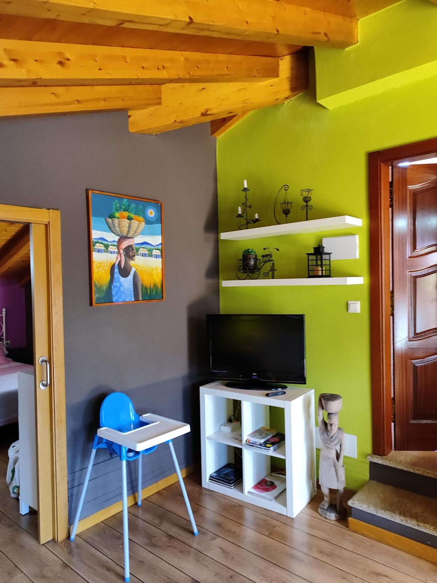 Tranquila Casita De Invitados En Vigo Con Chimenea Bagian luar foto