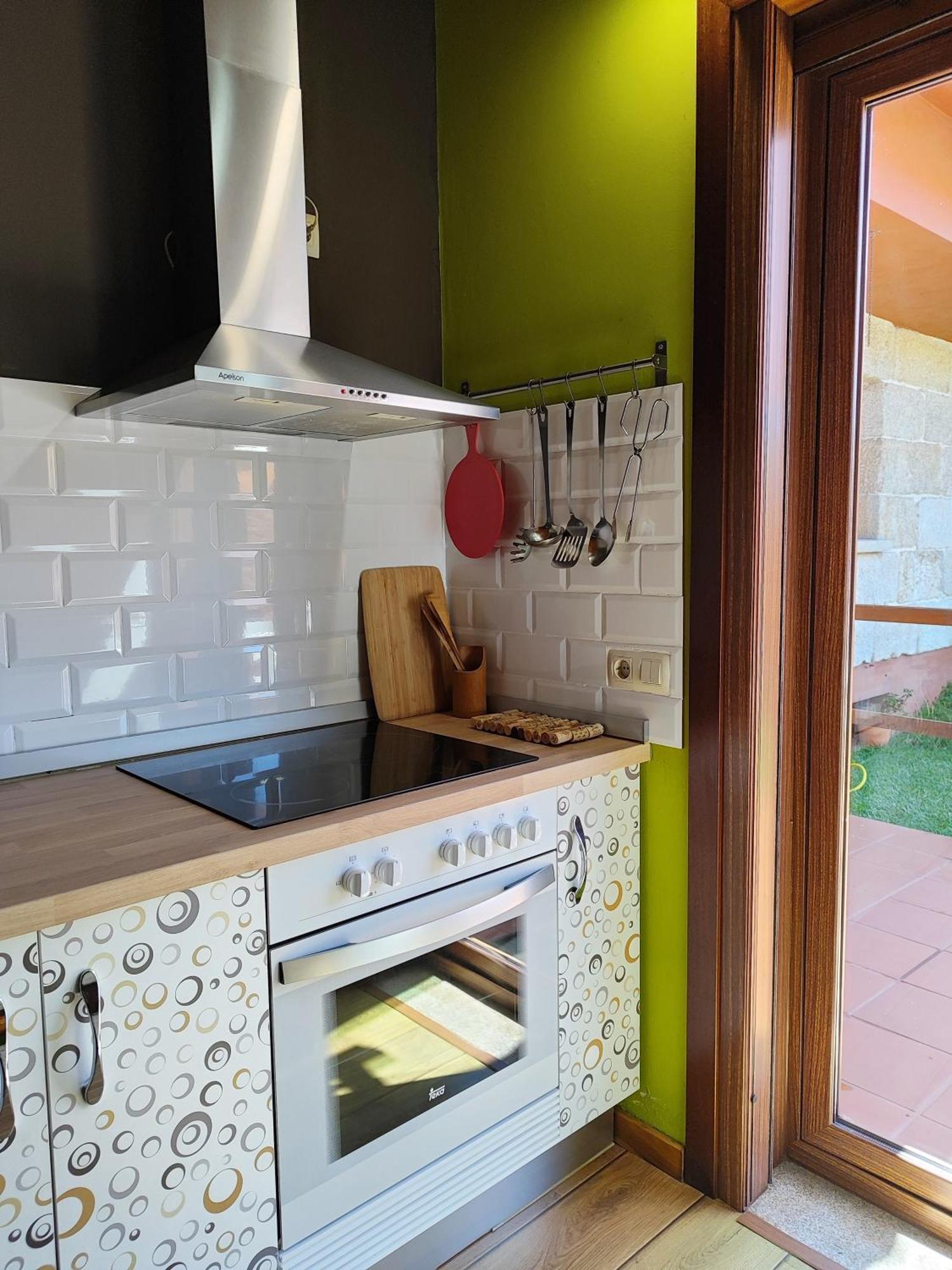Tranquila Casita De Invitados En Vigo Con Chimenea Bagian luar foto