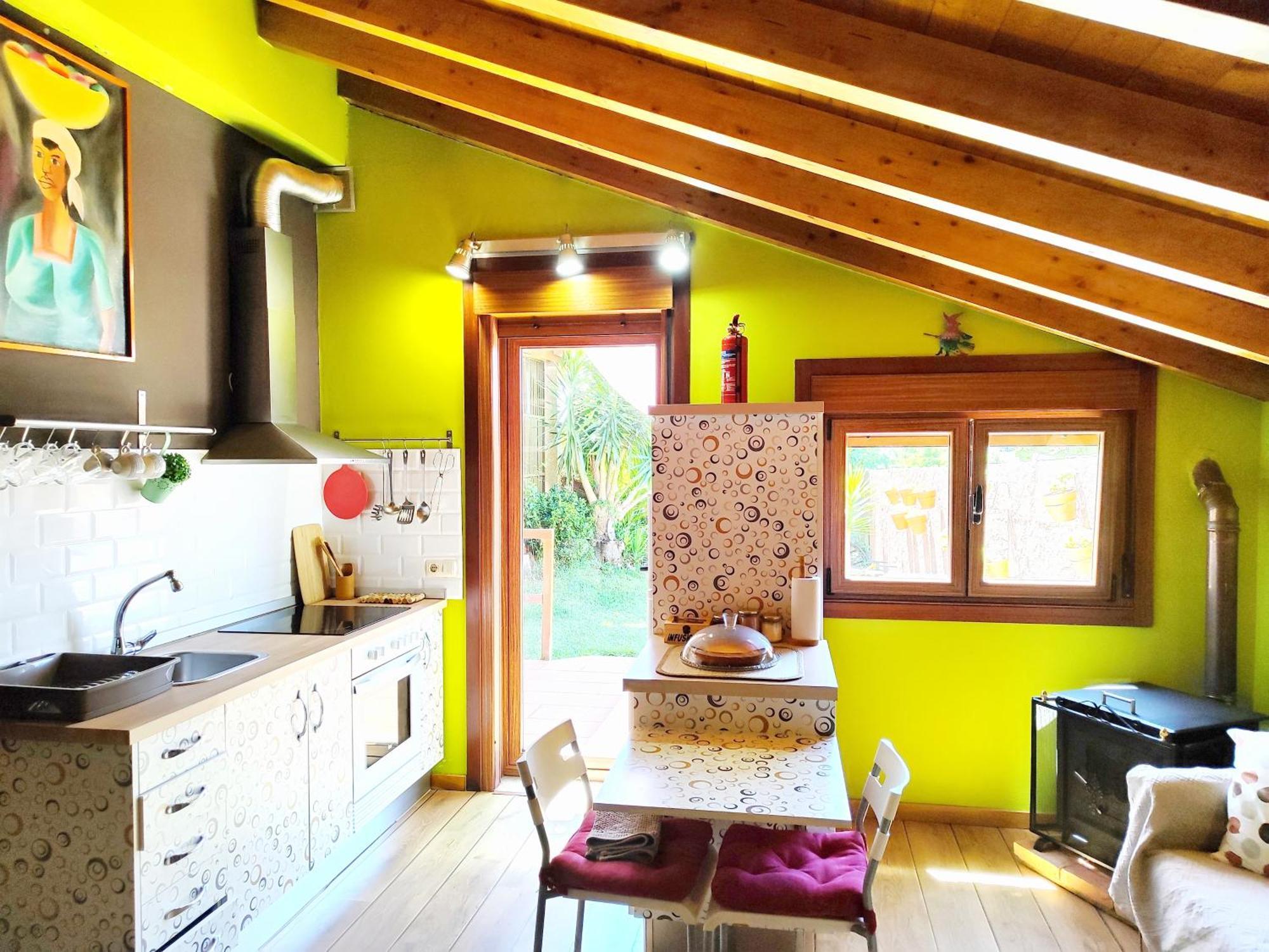 Tranquila Casita De Invitados En Vigo Con Chimenea Bagian luar foto